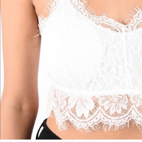 LAST ONE White Lace Front Bralette - Picture 7 of 8